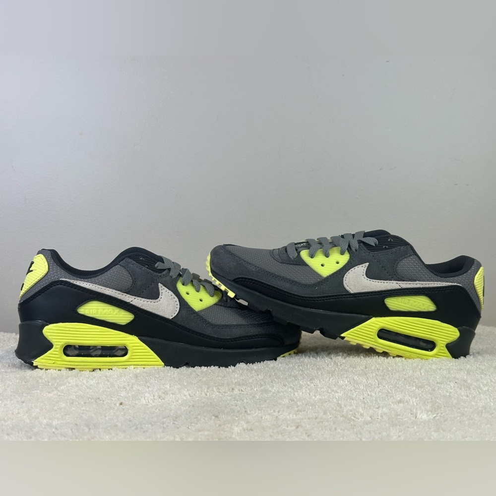 Nike Air Max 90